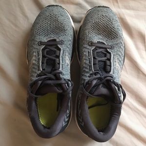 Mizuno Wave Sky WaveKnit 3